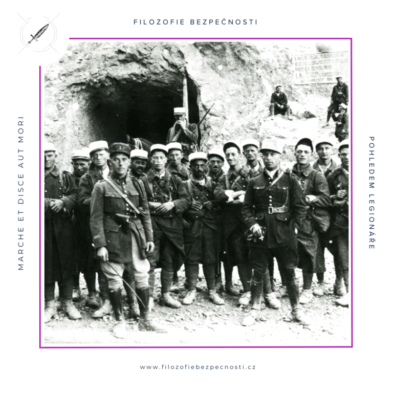 Lekce z vůle, kolektivn&iacute; akce, Tunel Zaabal